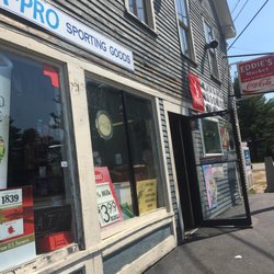 Eddie's Market - Road side entrance on Rte 113