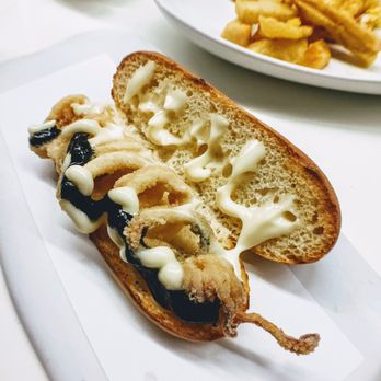 Tapas 24 - Calamari squid ink sandwich - 8.5 EUR - Tapas Bars Near Me - Barcelona, B