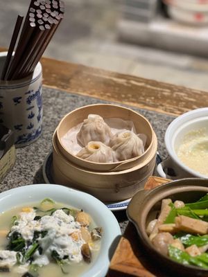 Nanjing Impressions by null