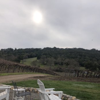 HammerSky Vineyards & Inn - Another place to chill - Wineries Near Me - Paso Robles, California HammerSky Vineyards & Inn - Another place to chill - Wineries Near Me - Paso Robles, California