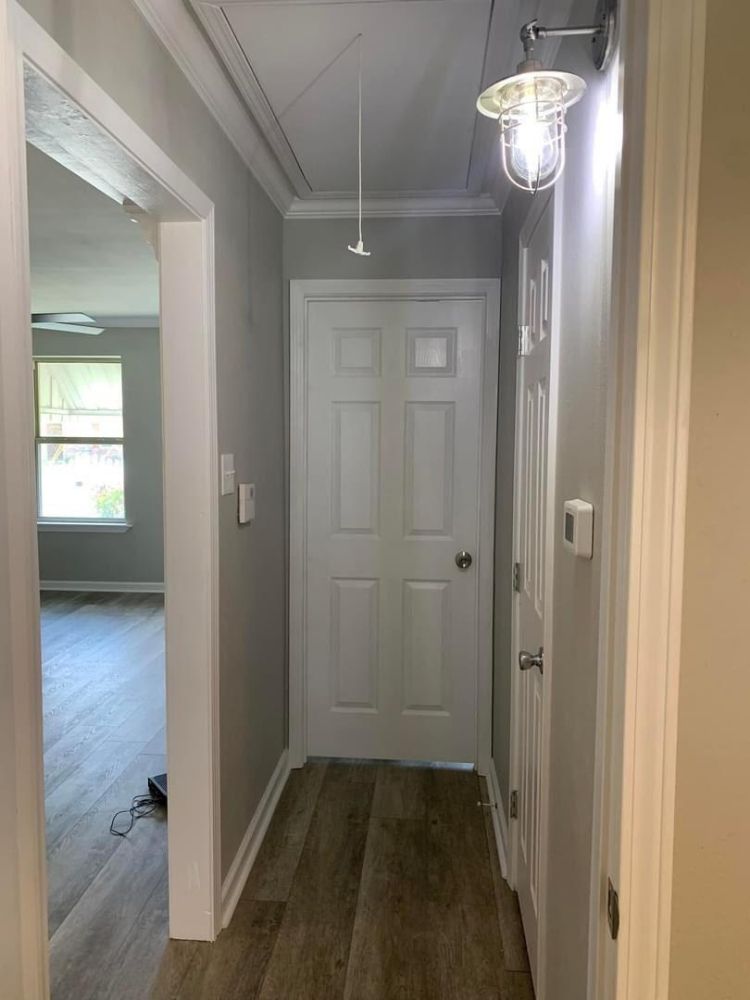 Slide of Handyman Express