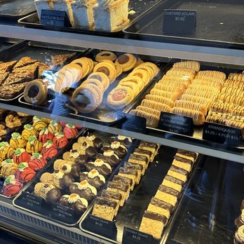 Danish Mill Bakery - Bakeries Near Me - Solvang, California Danish Mill Bakery - Bakeries Near Me - Solvang, California