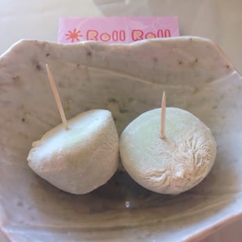 Roll Roll - Green Tea mochi...perfect ending to the perfect meal! - Japanese Near Me - Los Angeles, California