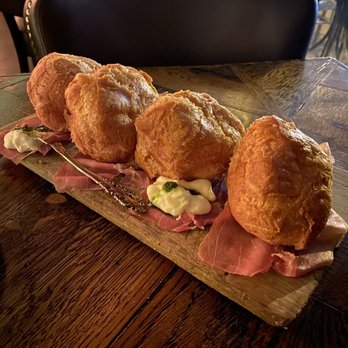 Siena Tavern - Coccoli - Italian Near Me - Chicago, Illinois Siena Tavern - Coccoli - Italian Near Me - Chicago, Illinois