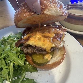 Lucky Buns - Belly Bun - Breakfast & Brunch Near Me - Arlington, Virginia