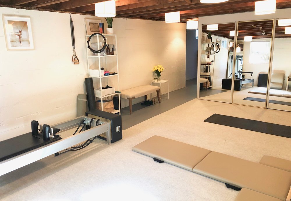 Pilates With Deanna Logo