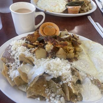 Rodeo Cafe - Chilaquiles verdes - Breakfast & Brunch Near Me - Norco, California Rodeo Cafe - Chilaquiles verdes - Breakfast & Brunch Near Me - Norco, California