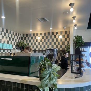 CoffeeDrunk - Coffee & Tea Near Me - Long Beach, California