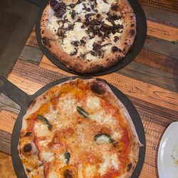 Vero Pizzeria - Margarita Pizza & Fungi Pizza