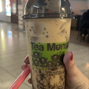 Tea Monster - Oreo Dirty Boba Tea - Coffee & Tea Near Me - Chicago, Illinois