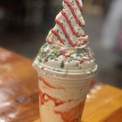 District Burger - Christmas Tree Shake