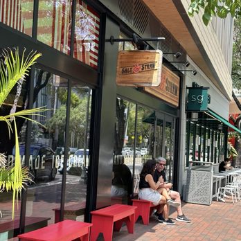 Salt & Straw - Ice Cream & Frozen Yogurt Near Me - Coconut Grove, Florida