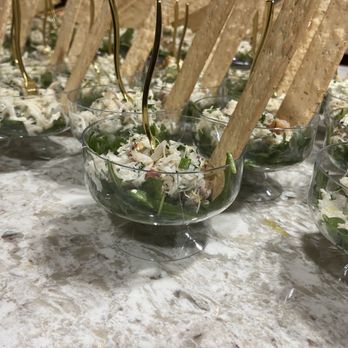 Tres Bien - Crabtinis - Dungeness crab tossed in a lemon vinaigrette with chives and tarragon in mini martini glasses - Caterers Near Me