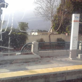Reamwood VTA Station - seen from the train - Train Stations Near Me - Sunnyvale, California Reamwood VTA Station - seen from the train - Train Stations Near Me - Sunnyvale, California