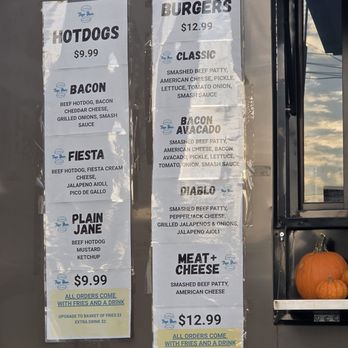 Top Bun - The menu notice the prices include drink and fries can't beat that for a good burger - Burgers Near Me - San Antonio, Texas Top Bun - The menu notice the prices include drink and fries can't beat that for a good burger - Burgers Near Me - San Antonio, Texas