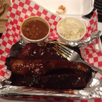 Robert Earl's BBQ - Rib dinner 3-4 ribs I received three and there were no other customers. Potato salad and baked beans. - Barbeque Near Me - Long Beach, California