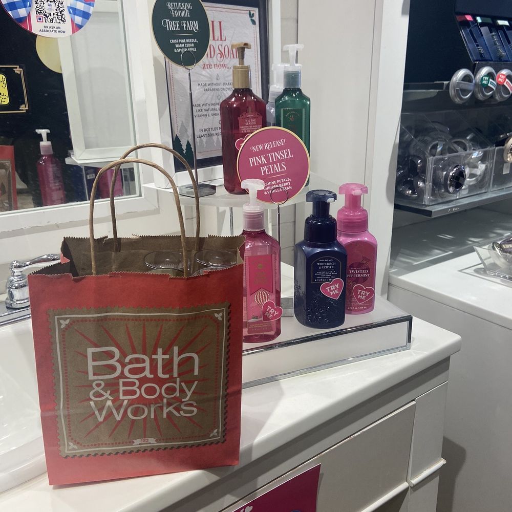 Bath & Body Works - Cosmetics & Beauty Supply Near Me - Henderson, Kentucky Bath & Body Works - Cosmetics & Beauty Supply Near Me - Henderson, Kentucky