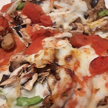 BJ's Restaurant & Brewhouse - Deep dish - Pizza Near Me - La Mesa, California