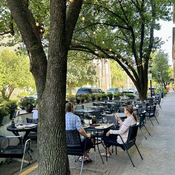 Rustico - Rustico outdoor seating - Italian Near Me - Oak Park, Illinois