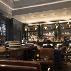 The Lobby Lounge At the Ritz-Carlton - A cool bar, great live music