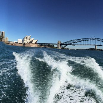 Sydney Harbour Bridge - Landmarks & Historical Buildings Near Me - Sydney, NSW
