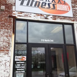 Family Fitness Works - Front entry
