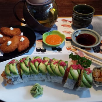 Inaka Sushi - a plate of sushi with avocado - Japanese Near Me - Caledon, Ontario