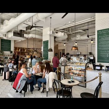 Tatte Bakery & Cafe | Summer St - Tatte Bakery & Cafe feels quite cozy when full :-) - Breakfast & Brunch Near Me - Boston, Massachusetts
