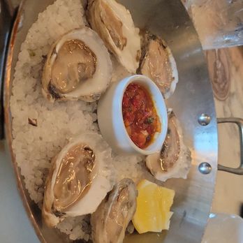 Marmo - Happy Hour Oysters - Italian Near Me - Houston, Texas