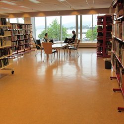 Ålesund Bibliotek - Nice and open