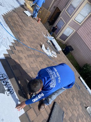 Industrial Roofing & Repair Logo