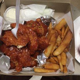 BBQ Chicken Fingers with Fries BBQ Chicken Fingers with Fries