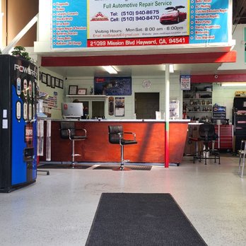 East Bay Auto Center  - Came on a Saturday around 3pm ish. Mohammed greeted us and ask what service we'd like. Straight to work and my car is appreciating it. - Auto Repair Near Me - Hayward, California