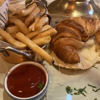 Sveta - New York Breakfast - Modern European Near Me - New York, New York Sveta - New York Breakfast - Modern European Near Me - New York, New York