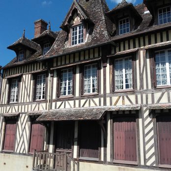Bar Restaurant de la Halle - Restaurants Near Me - Lyons La Foret, 27 Bar Restaurant de la Halle - Restaurants Near Me - Lyons La Foret, 27