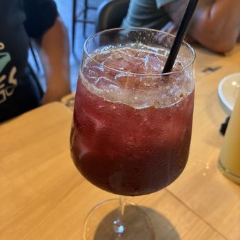 Parque 1055 - Sangría - Wine Bars Near Me - Santa Paula, California