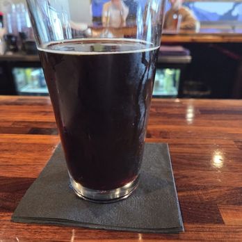 Kelsen Brewing - Gallowsglass Scotch Ale and Battle Axe Blood Orange - Breweries Near Me - Londonderry, New Hampshire