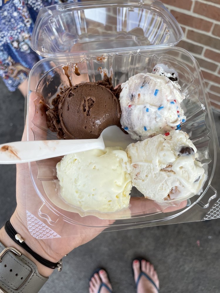 HANDEL’S ICE CREAMCOLUMBUS 68 Photos & 96 Reviews 5665 Feder Rd