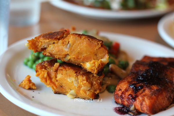 Mitsitam Native Foods Cafe by null