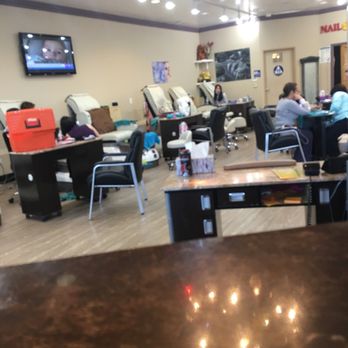 Nailtoepia Salon - Never had my lashes done at a nail salon before - let's give it try - Nail Salons Near Me - Encinitas, California