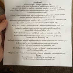 Café Restaurant Kotva - Jedeme si pro jidlo a fotim jidelnicek, abychom mohli priste vybirat z domova.