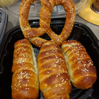 Auntie Anne's - DIY pretzels (we wrapped a feel sausages with the dough) - Pretzels Near Me - Bellevue, Washington Auntie Anne's - DIY pretzels (we wrapped a feel sausages with the dough) - Pretzels Near Me - Bellevue, Washington