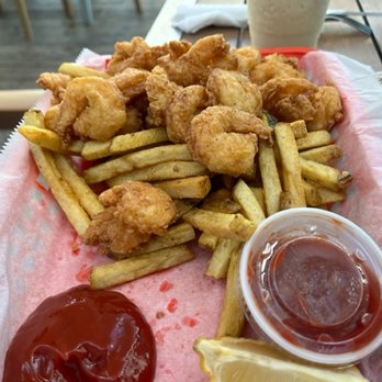 Hurricane Hole Marina - Fried shrimp - American Near Me - Key West, Florida Hurricane Hole Marina - Fried shrimp - American Near Me - Key West, Florida