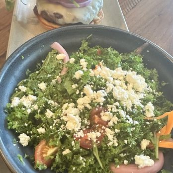Link & Pin NorthCross - Backyard burger with a side of kale salad - Cocktail Bars Near Me - Huntersville, North Carolina Link & Pin NorthCross - Backyard burger with a side of kale salad - Cocktail Bars Near Me - Huntersville, North Carolina