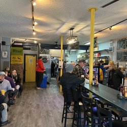 Yellow Mug Coffee Lounge - Inside