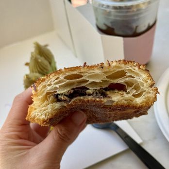Artelice Patisserie - Patisserie/Cake Shop Near Me - Burbank, California Artelice Patisserie - Patisserie/Cake Shop Near Me - Burbank, California