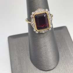 Cargile Jewelers - Garnet and Diamond Ring