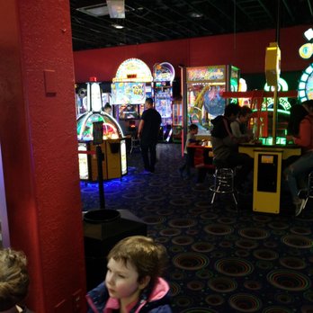 Hinkle Fun Center - Games with the kids - Mini Golf Near Me - Albuquerque, New Mexico