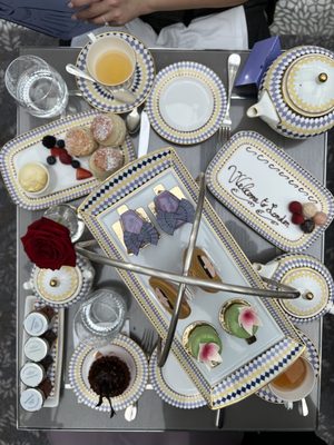 Prêt-à-Portea: Afternoon Tea at The Berkeley by null