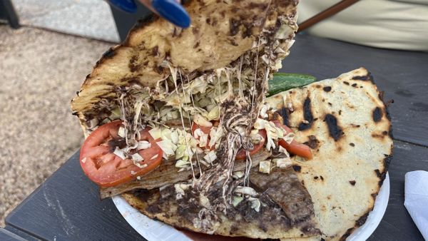 El Alebrije (Food Truck) by null